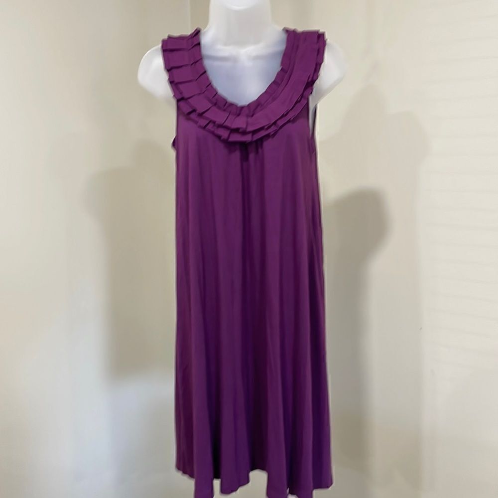 NWOT Ann Taylor LOFT purple scoop neck dress.  Size S small 4/6
